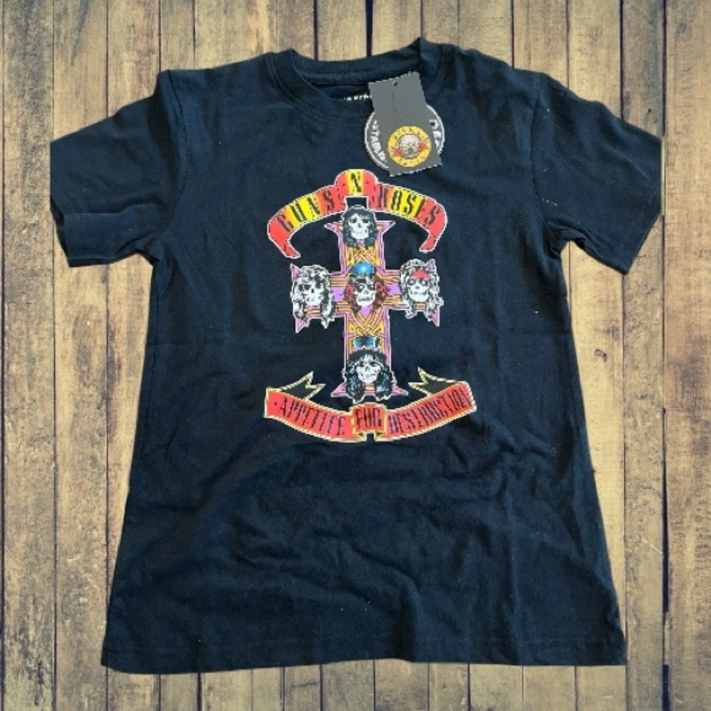 **NWT** Guns N Roses Kids Graphic Tee - Size 11/12 Boys